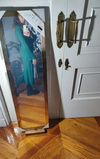 Vestido largo verde de canalé