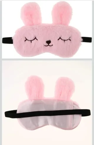Antifaz de dormir suave con orejas de conejo