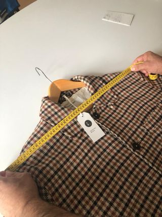 Abrigo Universal Works cuadros marrón