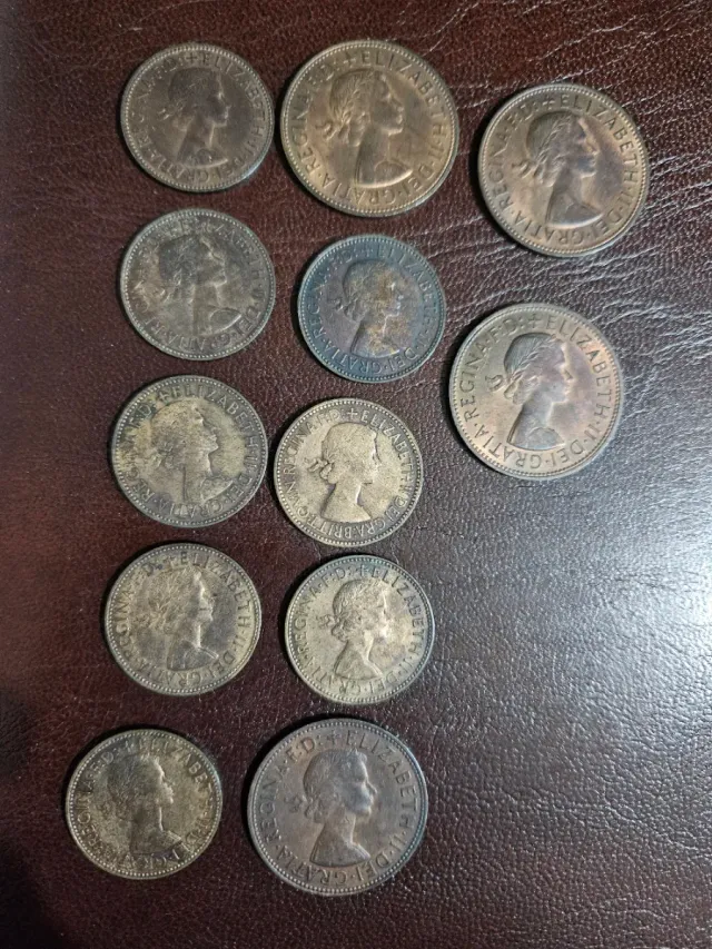 Lote de 12 monedas Isabel II