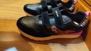 Zapatillas Geox Niña Talla 39