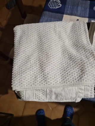 4 Asciugamani Viso Bianchi