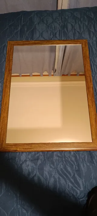 Espejo de madera y cristal