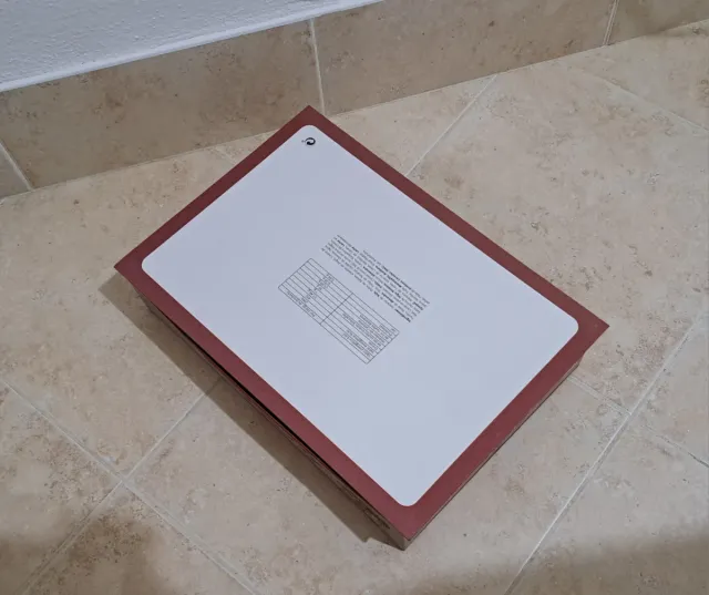 Caja de cartón vintage La Colchona