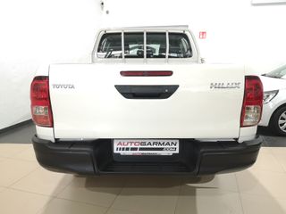 Toyota Hilux 2021