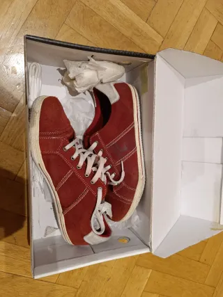 Zapatillas deportivas Paredes ante rojas y beige