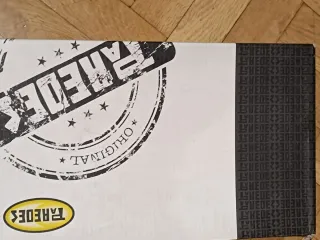 Zapatillas deportivas Paredes ante rojas y beige