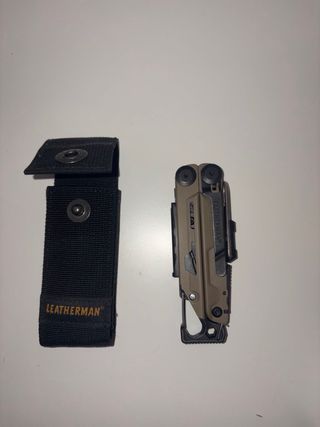 Navaja Multiusos Signal Leatherman