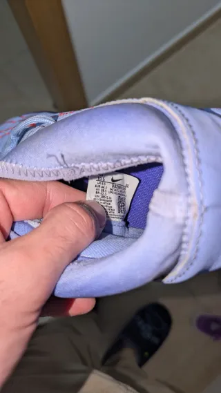 Botas césped artificial Nike Mercurial