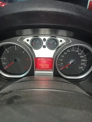 Ford Kuga 2009 ( POCO NEGOCIABLE)