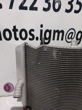 Radiador Suzuki GSXR 600/750 K5