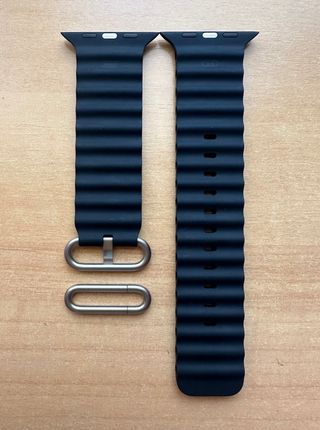 Apple Watch ULTRA 49mm. Midnight Ocean Band