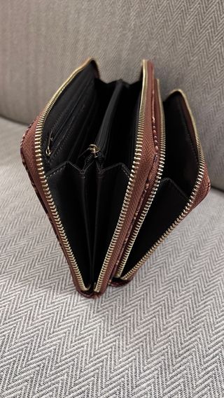 Cartera Parfois efecto piel cocodrilo