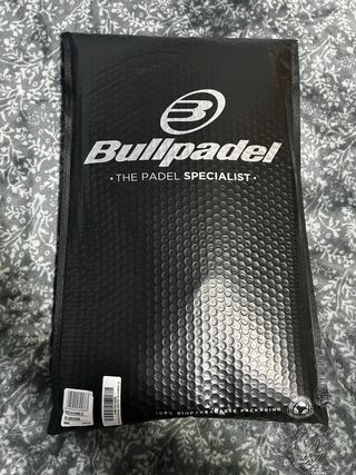 Bullpadel Vertex Hybrid 04