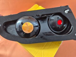 Piloto trasero HELLA 9EL 964 952-001 Dcho