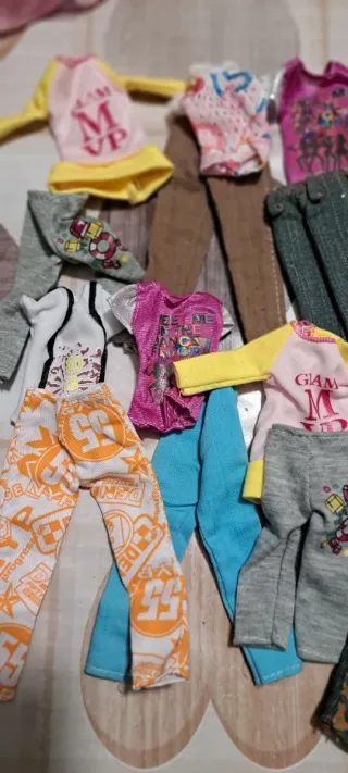 10 Completi Barbie Nuovi