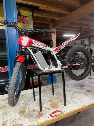 Moto Eléctrica Infantil Beta Minitrial