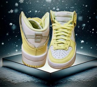 Zapatillas Nike Mujer Blancas y Amarillas