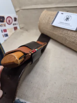 Custodia Opinel 9 cuoio orizzontale su cintura