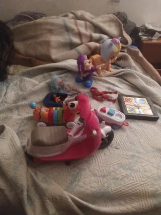 Lote de juguetes varios