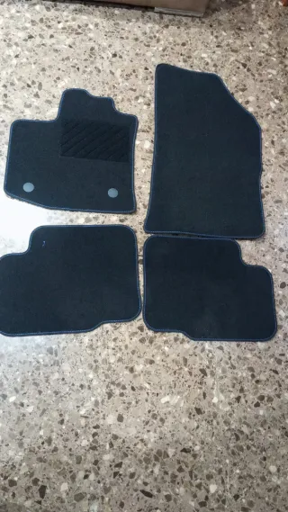 Alfombrillas Dacia Logan