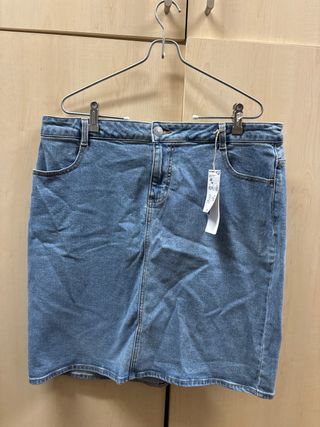 Falda vaquera azul clara mujer