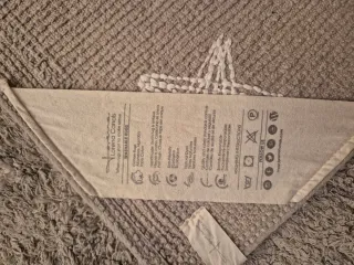 Alfombra infantil estrellas gris