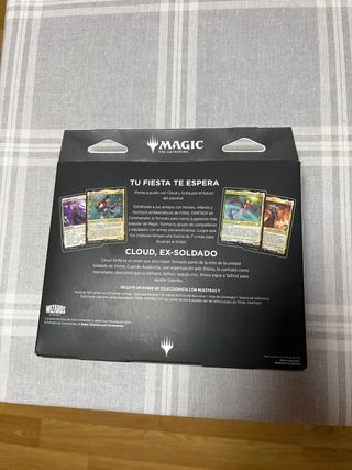 Commander Final Fantasy VII Limit Break español