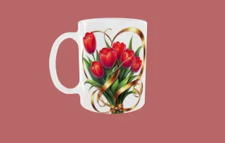 Taza de cerámica con tulipanes rojos dos unidades