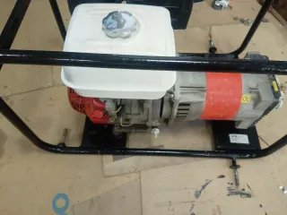 Generador Honda GX270