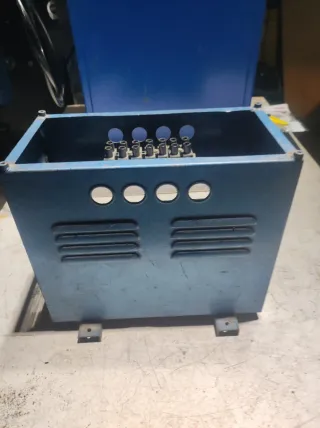 Transformador 230/400V