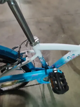 Bicicleta infantil niña