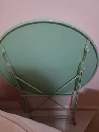 Mesa y 2 sillas balcón metal