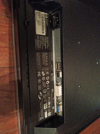 Computer desktop e monitor