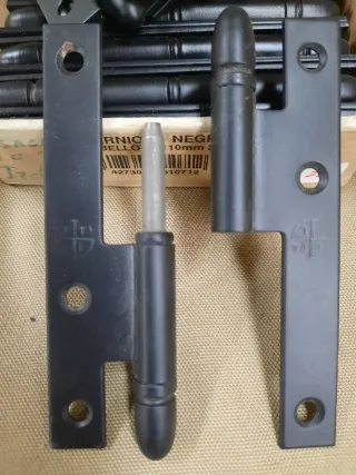 Lote 30 Pernios/Bisagras Anticuario Negro 110mm.