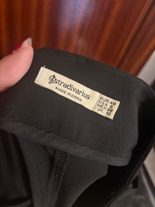 Pantalón negro elegante