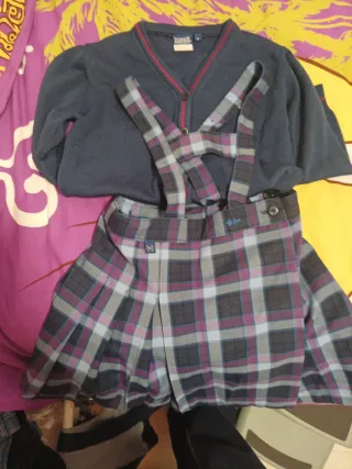 Conjunto uniforme escolar FEC falda t6 y chaqueta