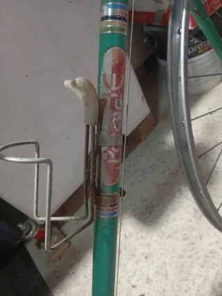 Bicicleta Clásica Verde (Para restaurar)
