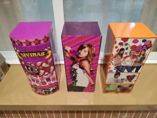 Taquilla decorada Divinas