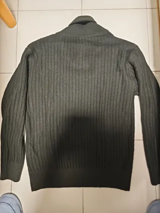 Jersey gris de punto con cuello shawl