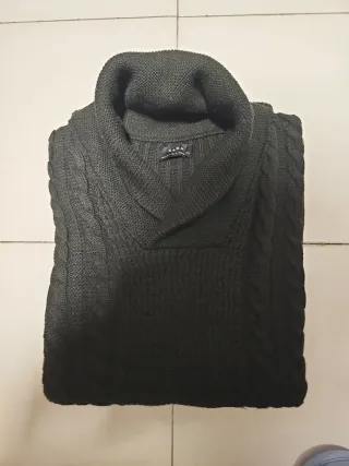 Jersey gris de punto con cuello shawl