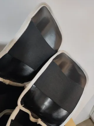 Guantes y espinilleras Buddha