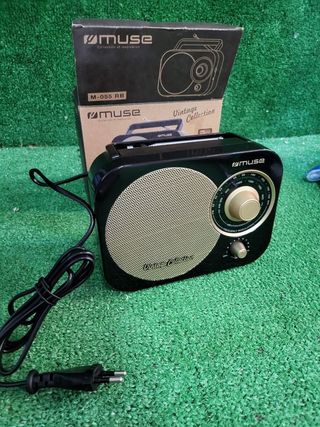 Radio Muse M-055 RB Vintage Negra