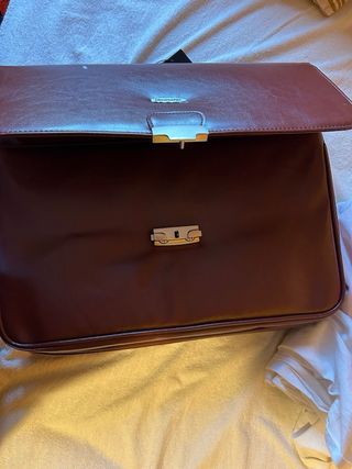 Maletín Locomotor Granate Nuevo con etiqueta