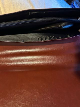 Maletín Locomotor Granate Nuevo con etiqueta