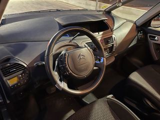 Citroen Grand C4 Picasso 2012