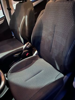 Citroen Grand C4 Picasso 2012