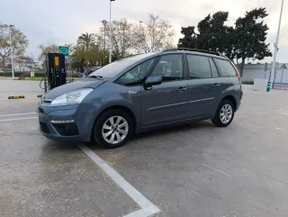Citroen Grand C4 Picasso 2012