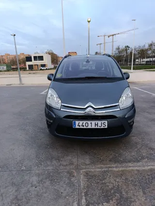 Citroen Grand C4 Picasso 2012
