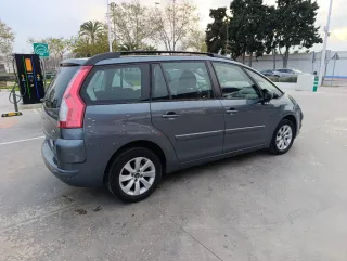 Citroen Grand C4 Picasso 2012